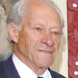 Portrait of Peter Tapsell