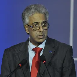 Portrait of Arvin Boolell