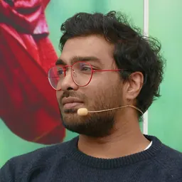 Portrait of Senthuran Varatharajah