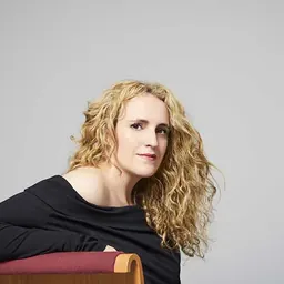 Portrait of Raquel Andueza