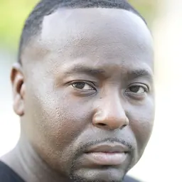 Portrait of Derrick Worsley