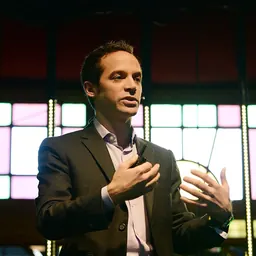 Portrait of David Epstein