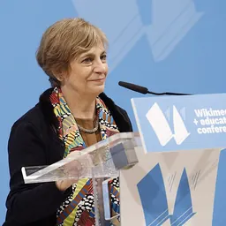 Portrait of Miren Azkarate Villar