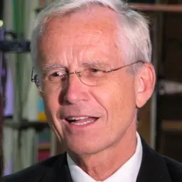 Portrait of Roger Dobkowitz