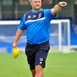 Portrait of Simon Bassey