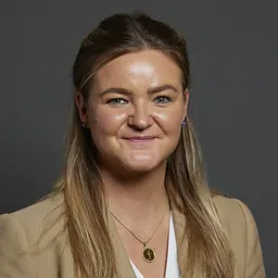 Portrait of Jenny Riddell-Carpenter
