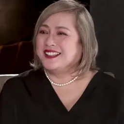 Portrait of Gina Alajar