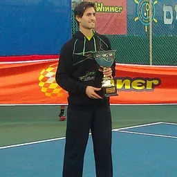 Portrait of Amir Weintraub