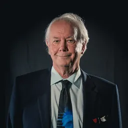 Portrait of Ian Stewart