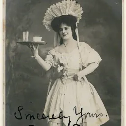 Portrait of Daisy Dormer