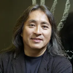 Portrait of Kris Yao