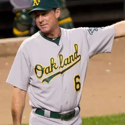 Portrait of Bob Melvin