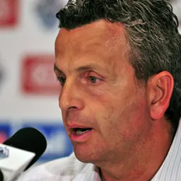 Portrait of Frank Klopas
