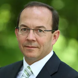 Portrait of Peter Haubner
