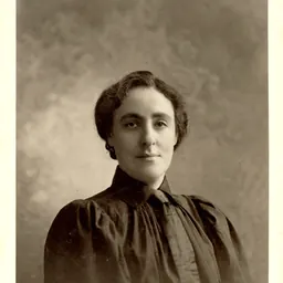 Portrait of Ray Frank