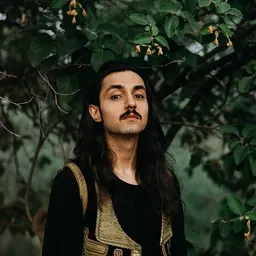Portrait of Qais Essar