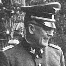 Portrait of Lothar Debes