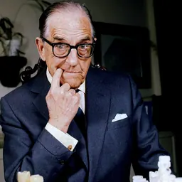 Portrait of Stanley Holloway