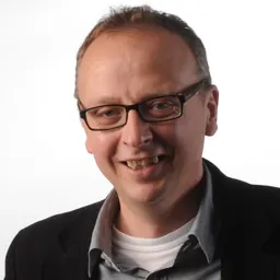 Portrait of Tony Ballantyne