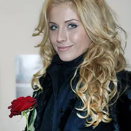 Portrait of Diana Arno
