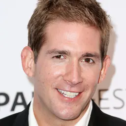 Portrait of Eric Szmanda