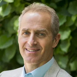 Portrait of Dariush Mozaffarian