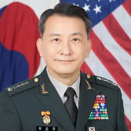 Portrait of Kim Seung-kyum