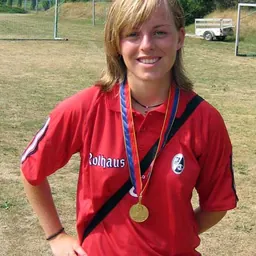Portrait of Juliane Maier