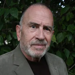 Portrait of Yossi Alpher
