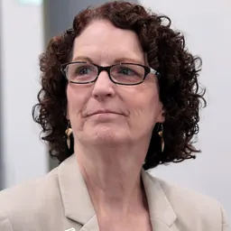 Portrait of Beverly Pingerelli