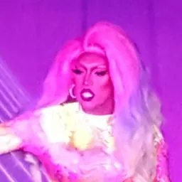 Portrait of Flawless Shade