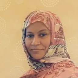 Portrait of Naha Mint Mouknass