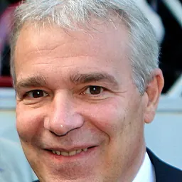 Portrait of Dan Kersch