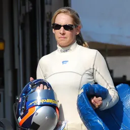 Portrait of Liz Halliday