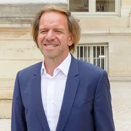 Portrait of Thierry Sother