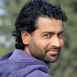 Portrait of Shushank Mainali