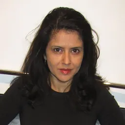 Portrait of Claudia Alvarez