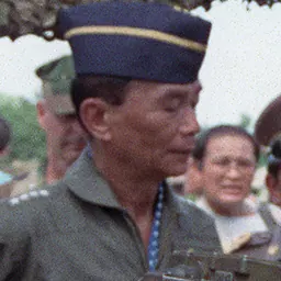 Portrait of Sunthorn Kongsompong