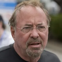 Portrait of Shel Israel