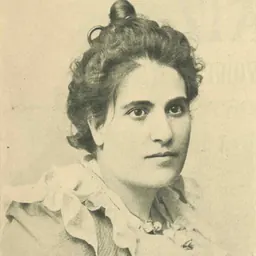 Portrait of Beatriz Pinheiro