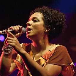 Portrait of Anelis Assumpção
