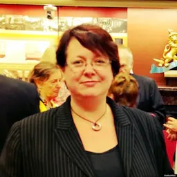 Portrait of Penny Sharpe