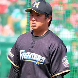 Portrait of Toshitake Yokoo