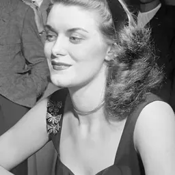 Portrait of Beryl Davis