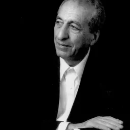 Portrait of Hamid Mowlana