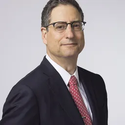Portrait of Tom Rothman