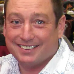 Portrait of Lee MacDonald