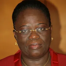 Portrait of Christine Adjobi