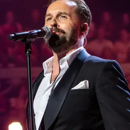 Portrait of Alfie Boe
