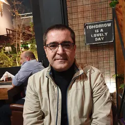Portrait of Raboon Maroof